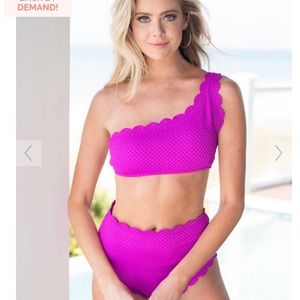 High waist swim suit!